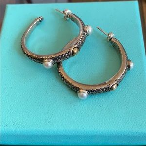 Beautiful earrings in sterling silver and gold